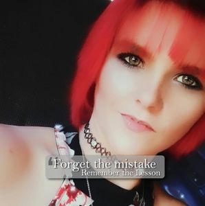 Meet your Posher, Chrystal